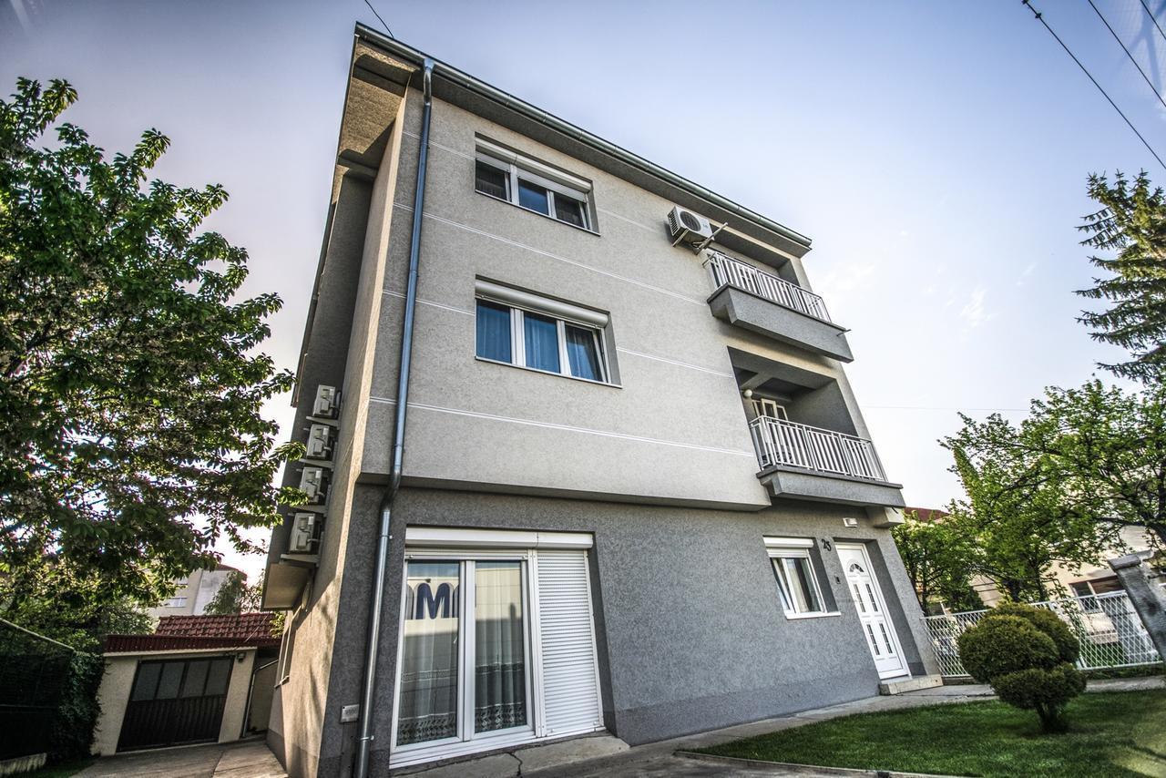 Apartments Ivan Ni Buitenkant foto